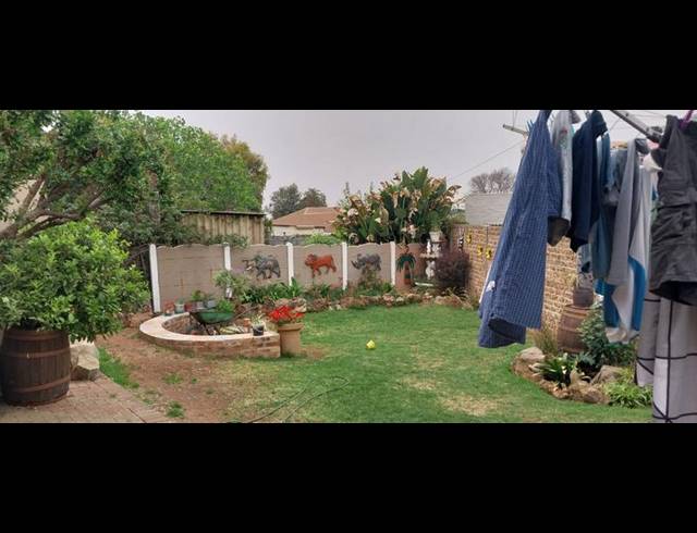 4 BEDROOM HOUSE FOR SALE IN SYMHURST